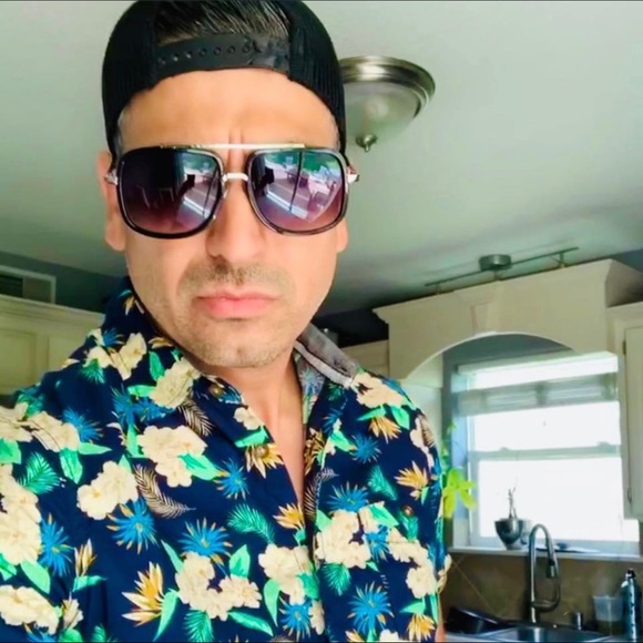 Meet your Posher, Fabian - Picture 4 of 14